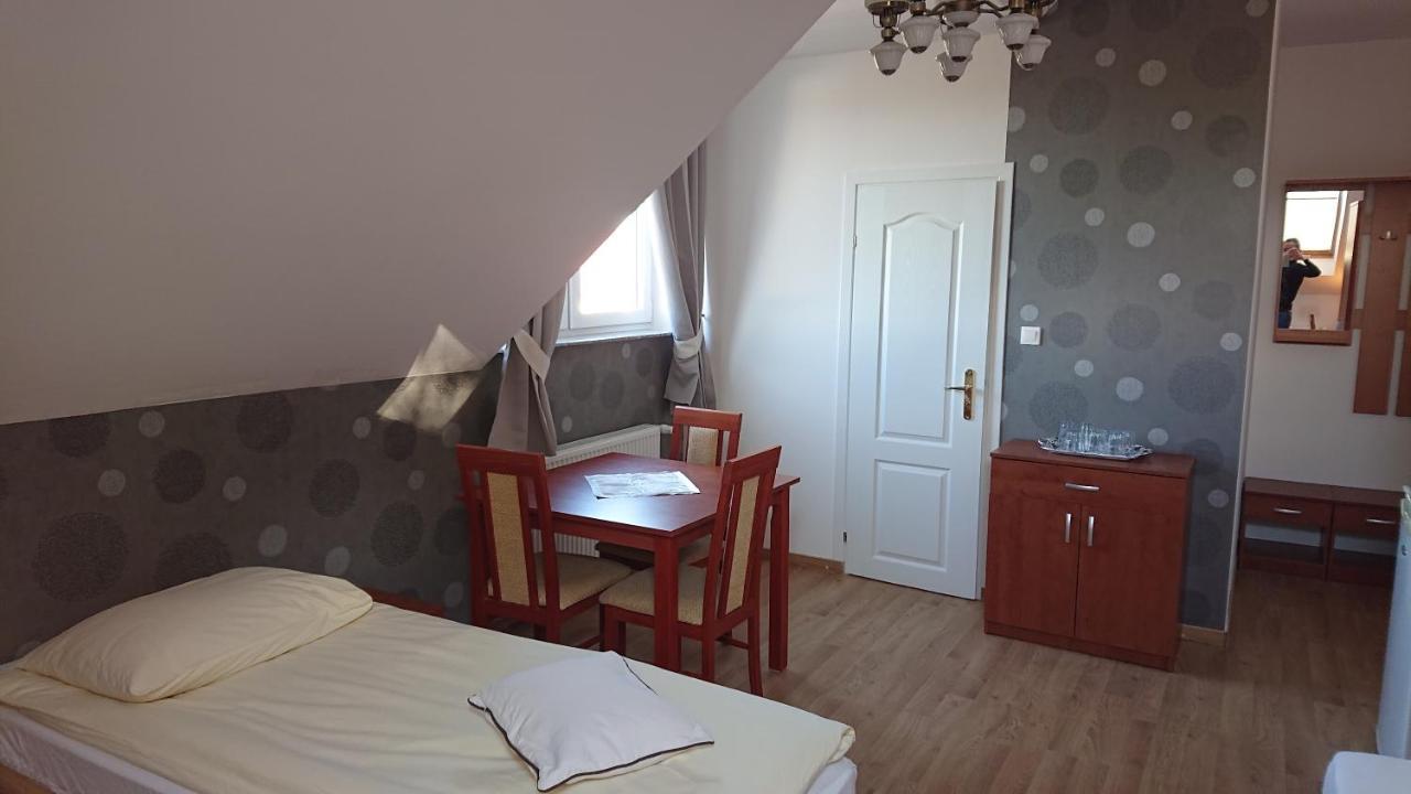Letnia Willa Jacuzzi & Sauna Darlowo Exterior foto